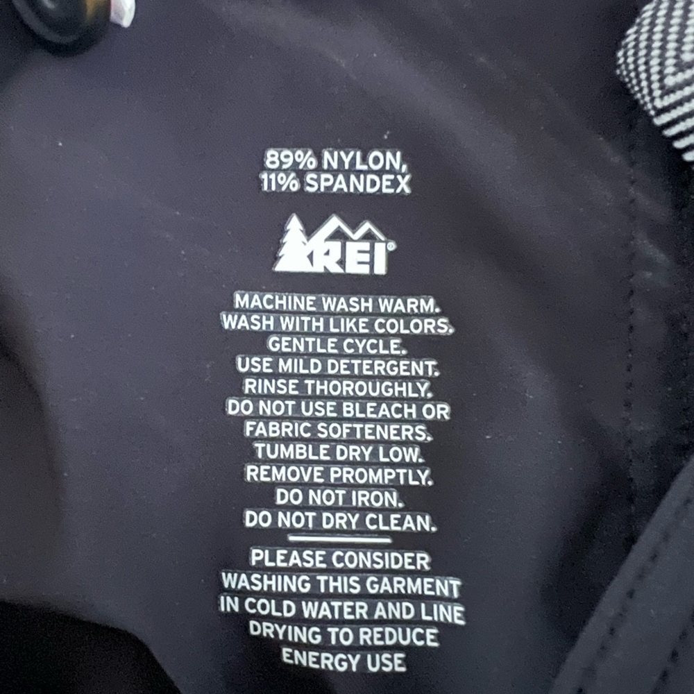 REI | NWOT | Black Hiking Pants| Size 2| Outdoors | Sporty - Picture 4 of 11